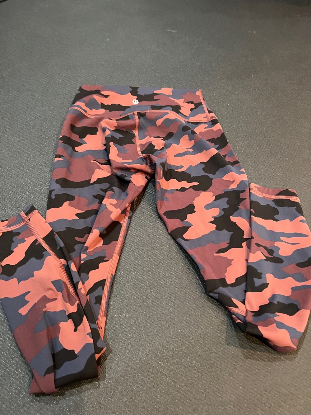 Lululemon Camo Leggings - Pink & Black Stretch Activewear